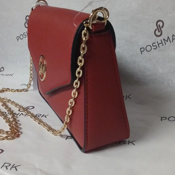 Marilyn Monroe Red Crossbody Chain Cardinal Red Clutch - Picture 3 of 10